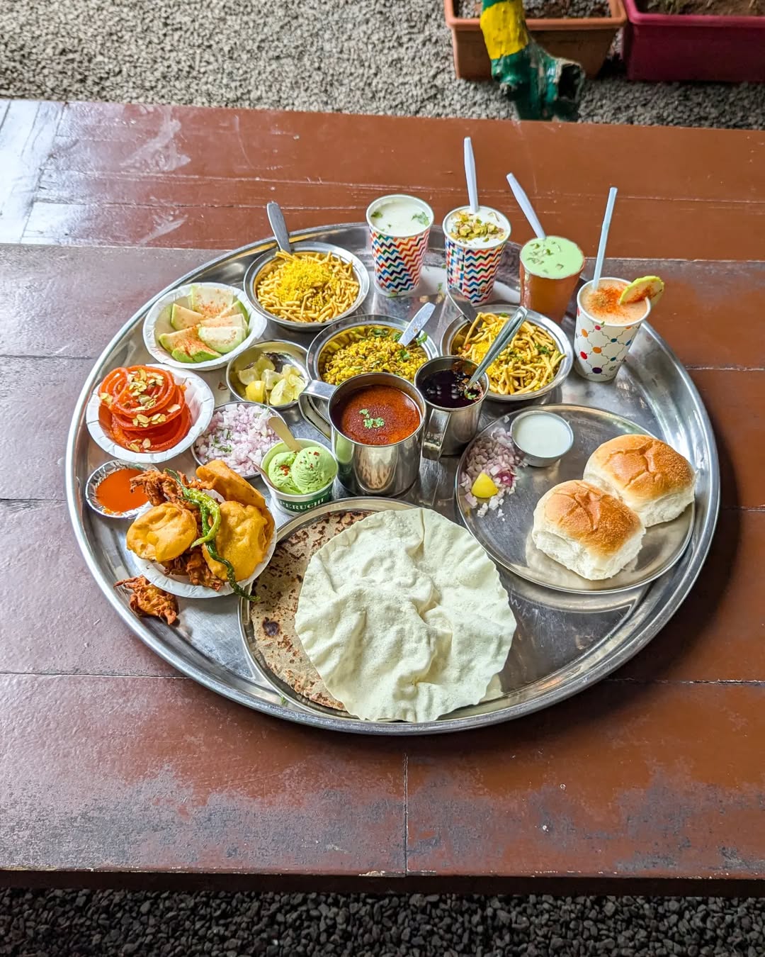 Misal Pav